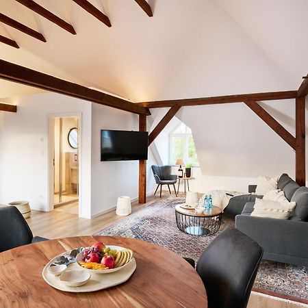 Hotel Restaurant Zur Linde Westerstede Bagian luar foto